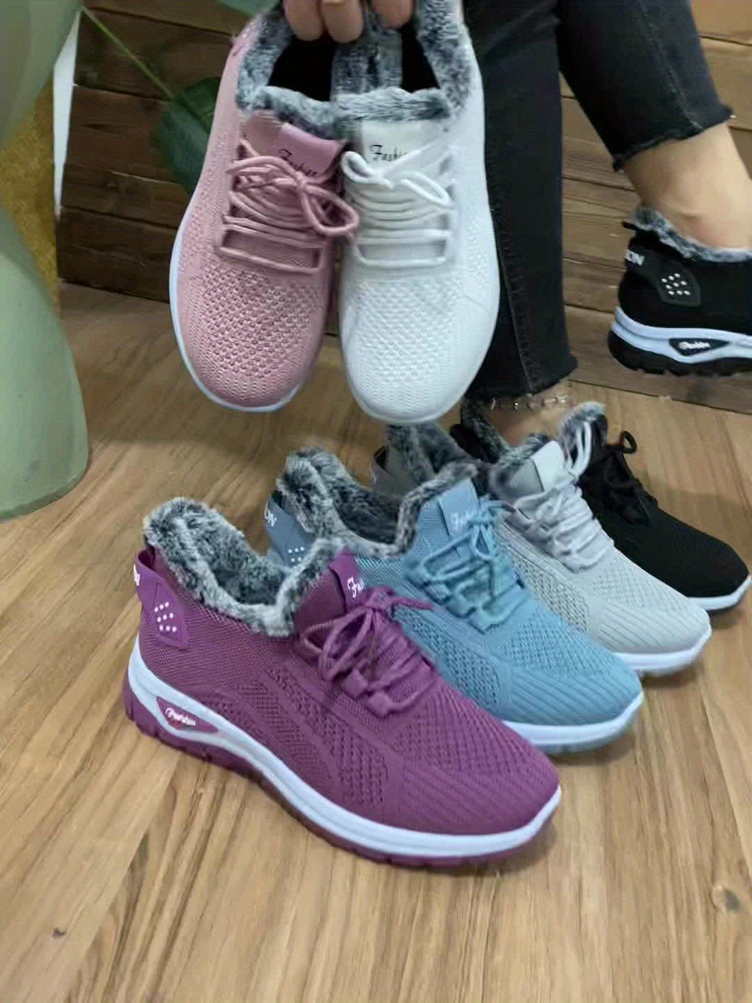 Sneakers Donna Invernali con Lacci e Fodera Calda - Suola Piatta Punta Rotonda - Trazione PU Multi-Terreno per Uso Casual, Outdoor e Quotidiano - Facili da Indossare